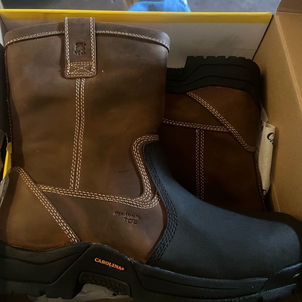 Carolina Men’s 10” Ranch Wellington with Metguard composite toe boots size 12